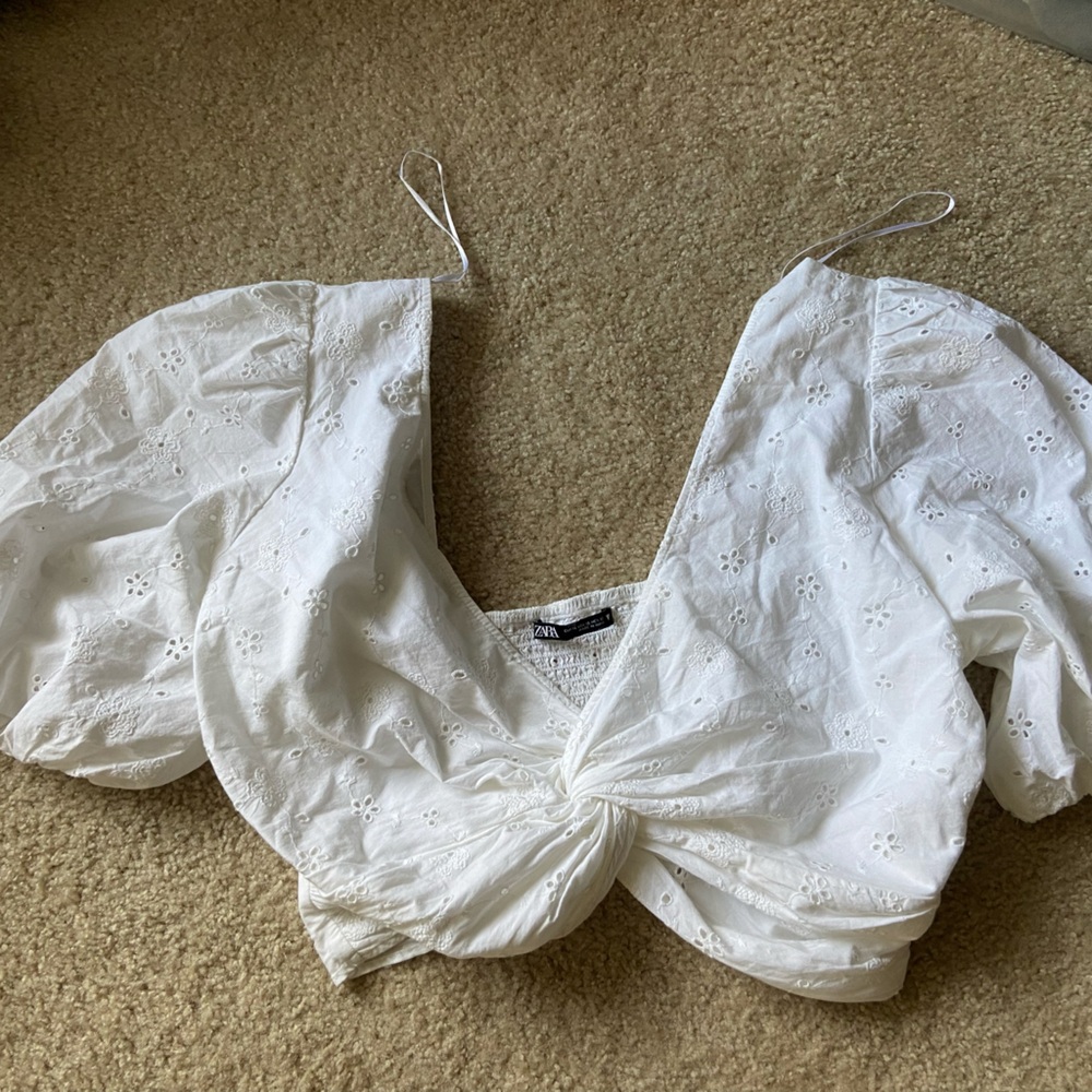 Zara Twist Crop Top Eyelet XL